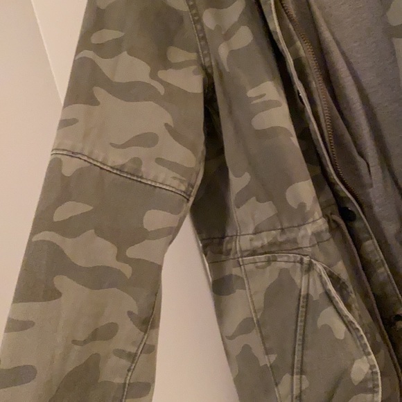 Triple five soul light green camo zip jacket - Picture 3 of 3